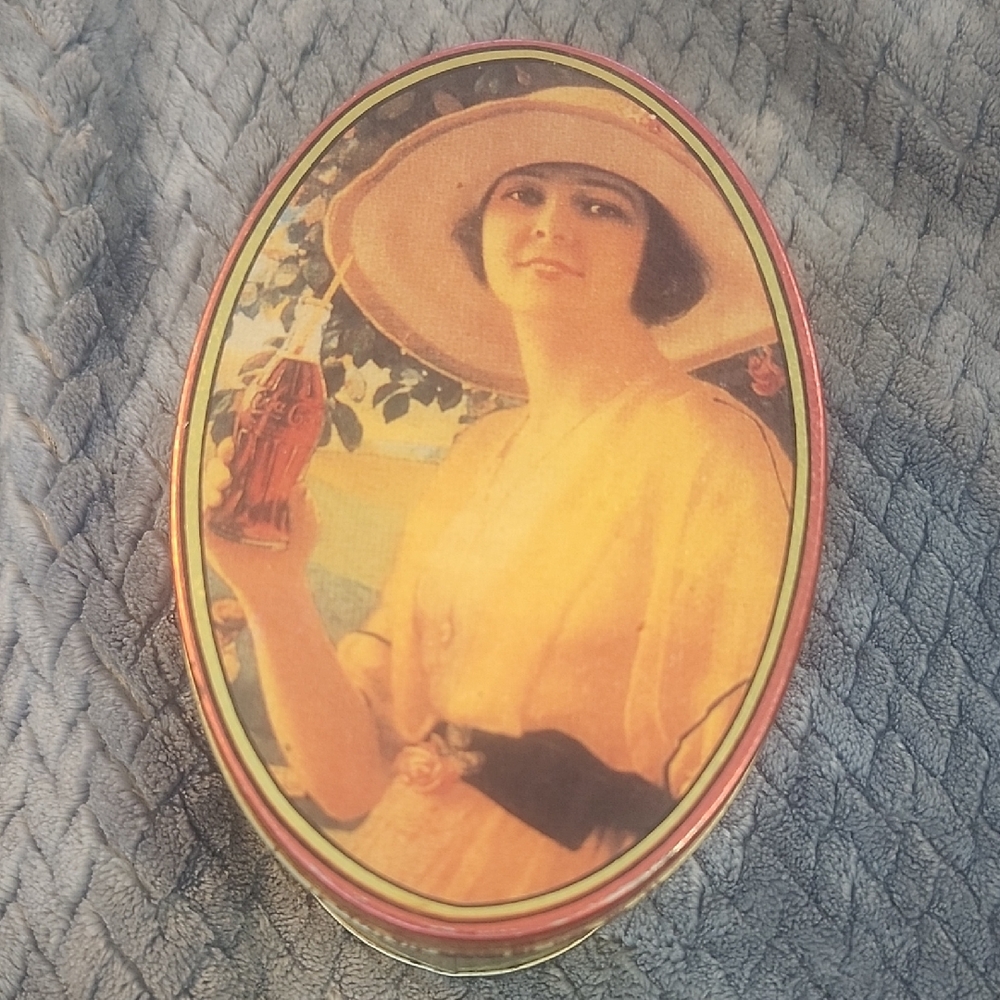 Vintage Style Coca Cola Tin with Lady and Drink